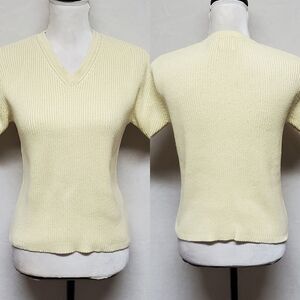 VINTAGE 1990s GAP Butter Yellow Ribbed V-neck Short Sleeve Cropped Sweater Large